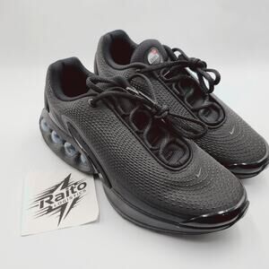 Mens Size 8 Nike Sneakers Air Max DN Low Triple Black Metallic Gray DV3337-006